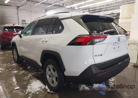 2021 Toyota Rav4 Xle from USA, damaged, VIN 2T3P1RFV2MC243136